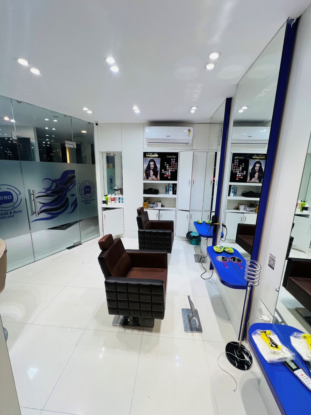 Female Service Area at QBS Salon near Benz Circle VIjayawada